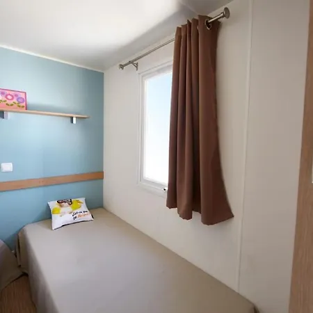 Camping L'atlantique Κάμπινγκ *